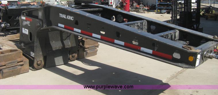 image for item G8282 2006 Trail King Advantage TK110HDG-533 RGN drop deck trailer