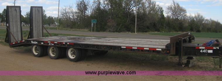 image for item G8290 2007 Winston flatbed equipment trailer