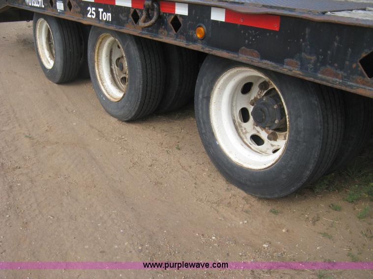 image for item G8290 2007 Winston flatbed equipment trailer