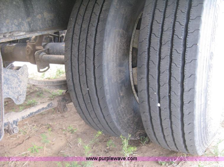 image for item G8290 2007 Winston flatbed equipment trailer