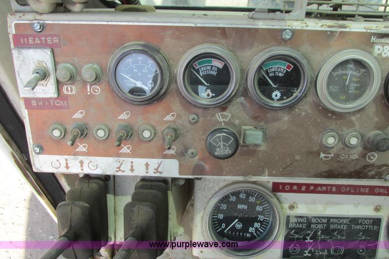 image for item G8357 P & H 122 Omega 100 series hydraulic crane