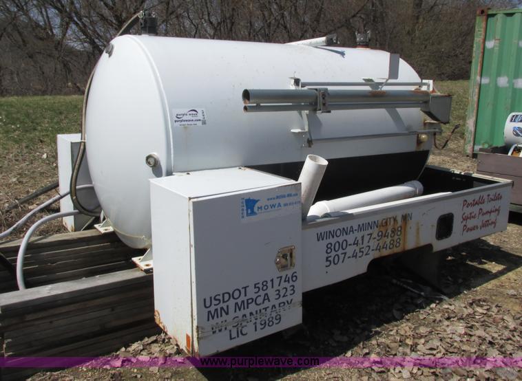 image for item G8767 Vac tank