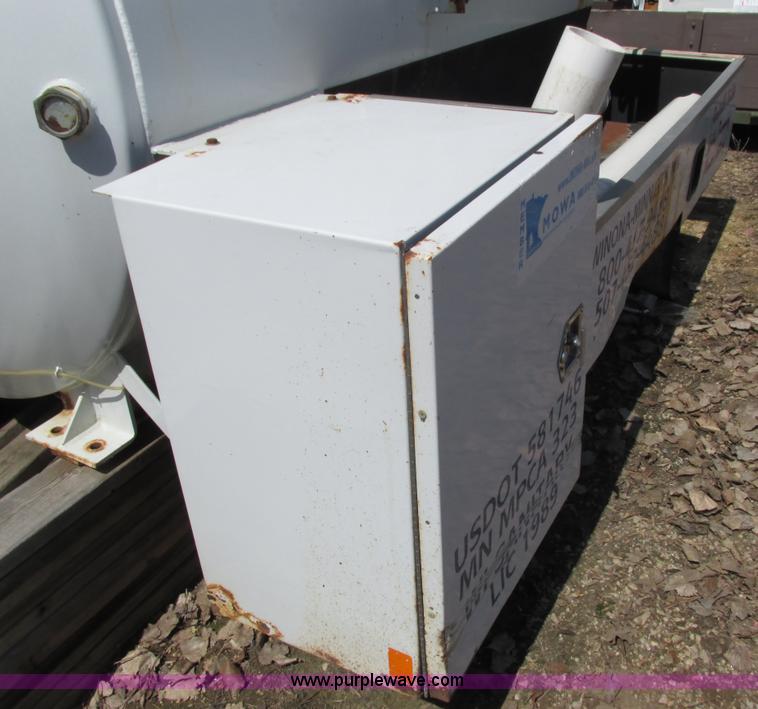 image for item G8767 Vac tank