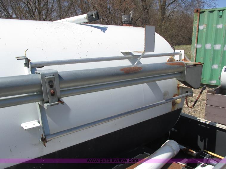 image for item G8767 Vac tank