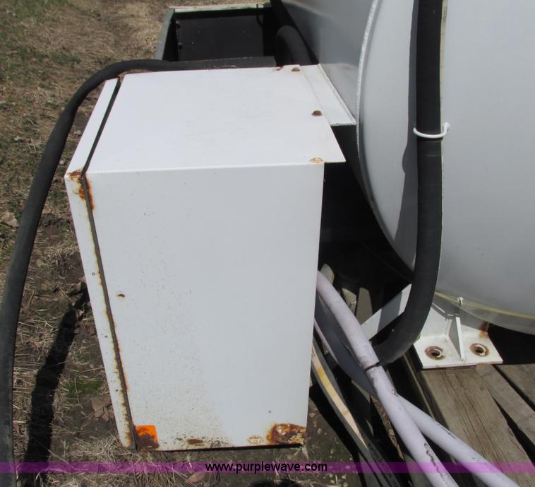 image for item G8767 Vac tank