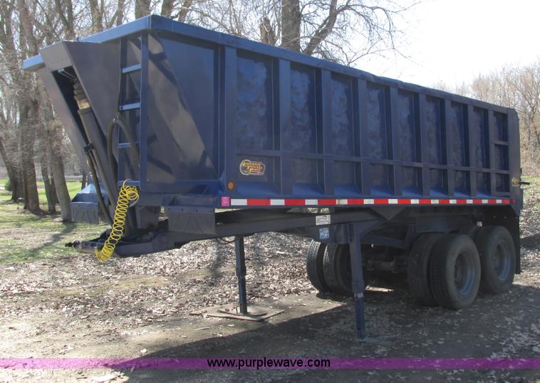 image for item G8768 1996 Warren QFS-2254 end dump trailer