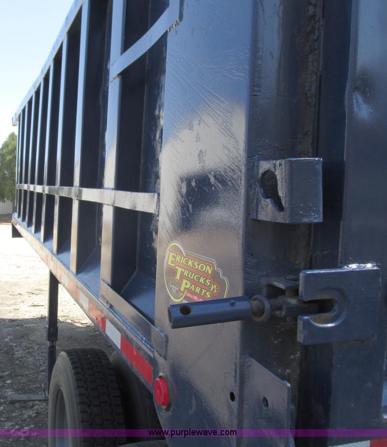 image for item G8768 1996 Warren QFS-2254 end dump trailer