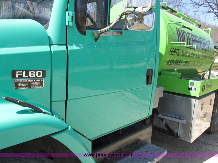 image for item G8773 1994 Freightliner FL60 vacuum truck
