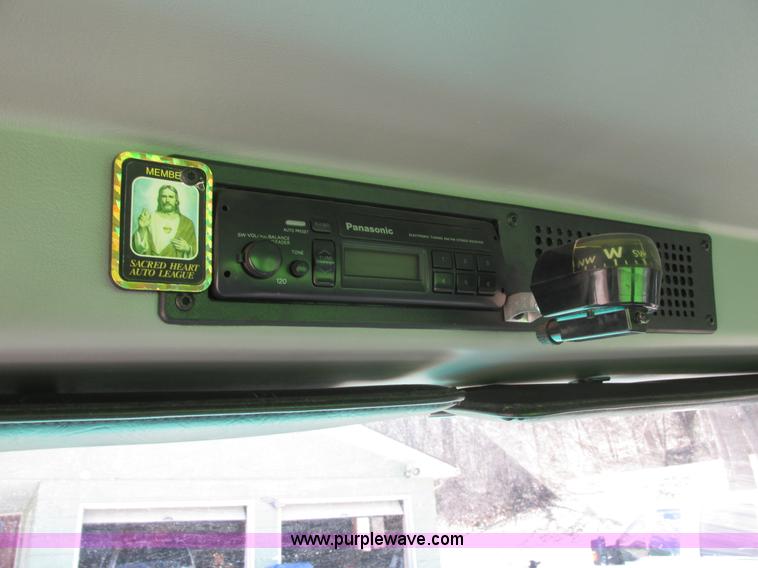 image for item G8773 1994 Freightliner FL60 vacuum truck