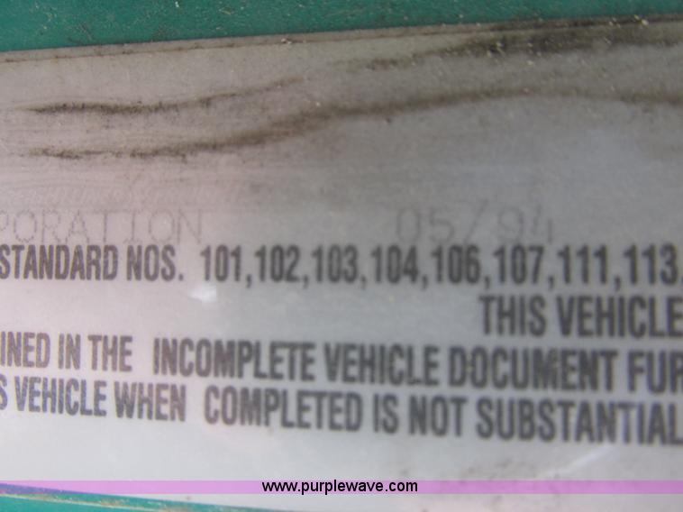 image for item G8773 1994 Freightliner FL60 vacuum truck