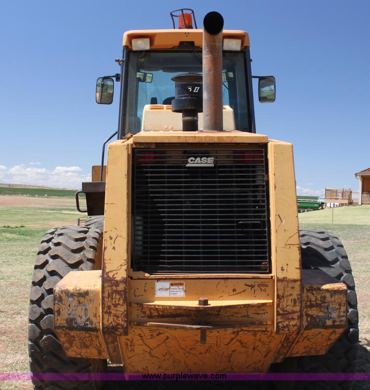 image for item H2105 1999 Case 721C wheel loader