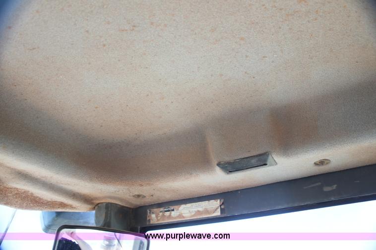 image for item H2105 1999 Case 721C wheel loader