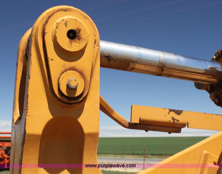 image for item H2105 1999 Case 721C wheel loader