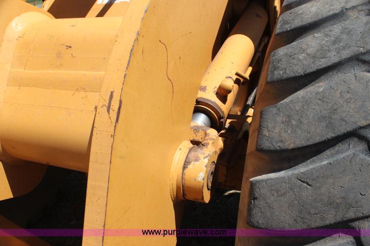 image for item H2105 1999 Case 721C wheel loader