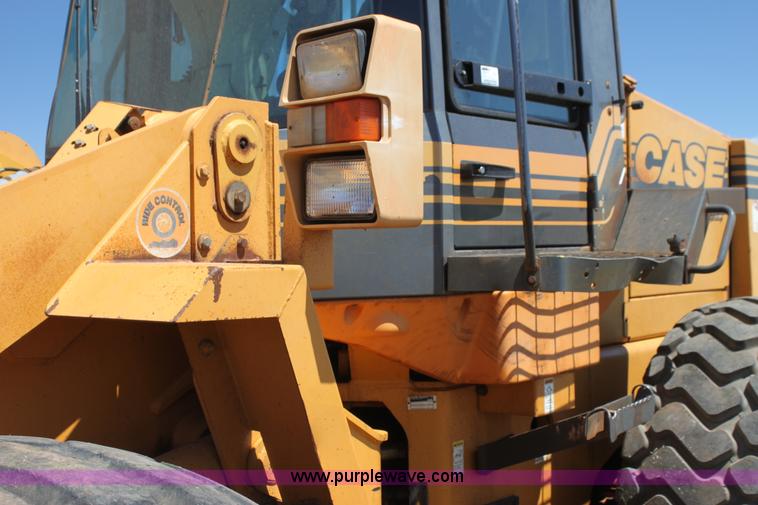 image for item H2105 1999 Case 721C wheel loader