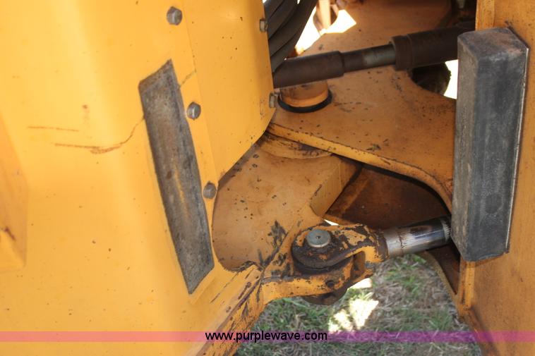 image for item H2105 1999 Case 721C wheel loader