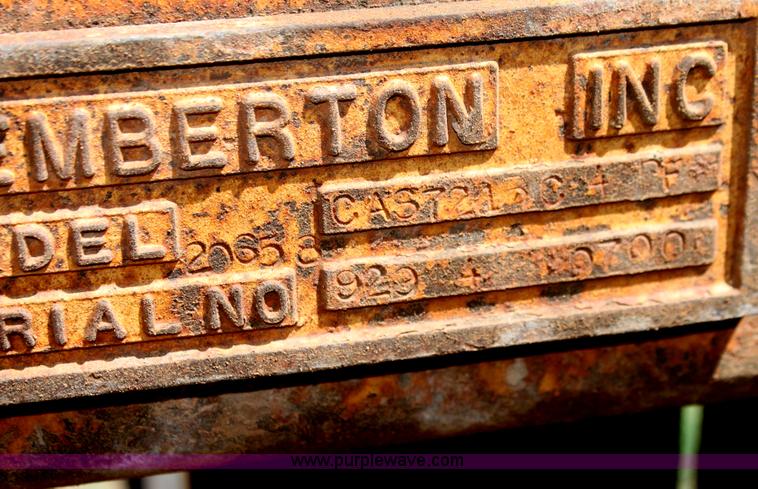 image for item H2105 1999 Case 721C wheel loader