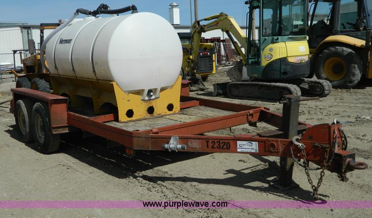 image for item H2475 1983 Belshi trailer