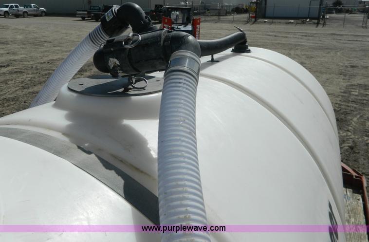 image for item H2475 1983 Belshi trailer