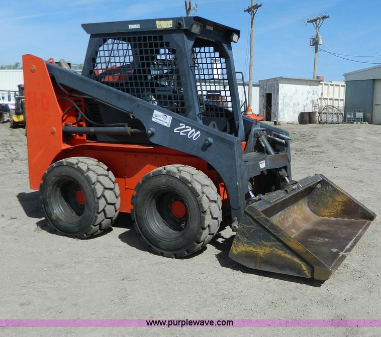 image for item H2476 Thomas B103/2200 skid steer