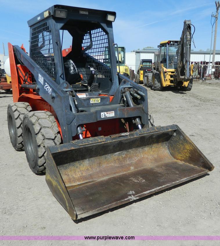 image for item H2476 Thomas B103/2200 skid steer