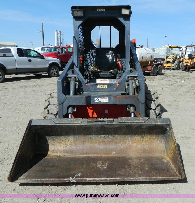 image for item H2476 Thomas B103/2200 skid steer