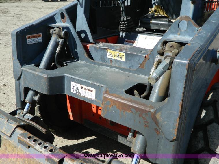 image for item H2476 Thomas B103/2200 skid steer