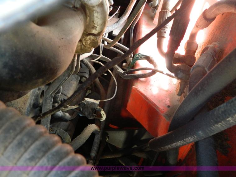 image for item H2476 Thomas B103/2200 skid steer