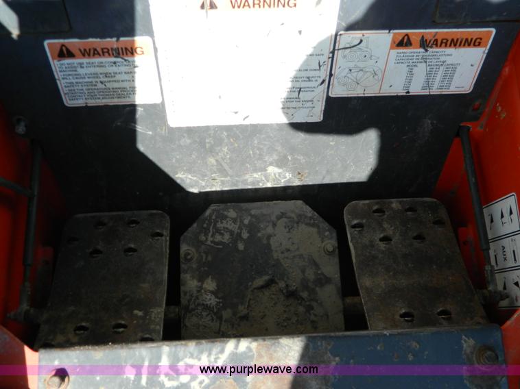 image for item H2476 Thomas B103/2200 skid steer