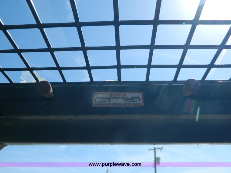 image for item H2476 Thomas B103/2200 skid steer