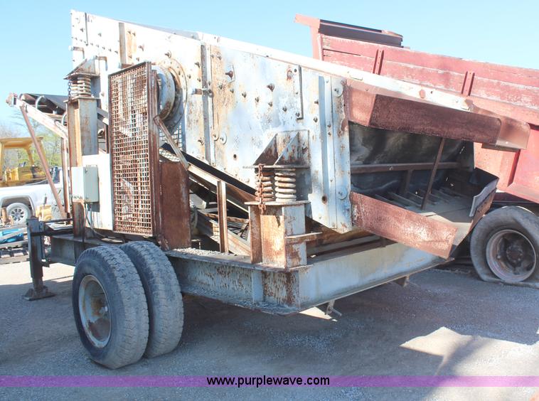 image for item H2631 Home made two deck screen