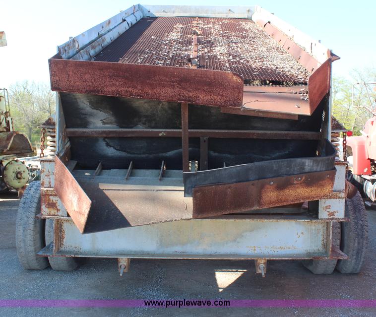 image for item H2631 Home made two deck screen