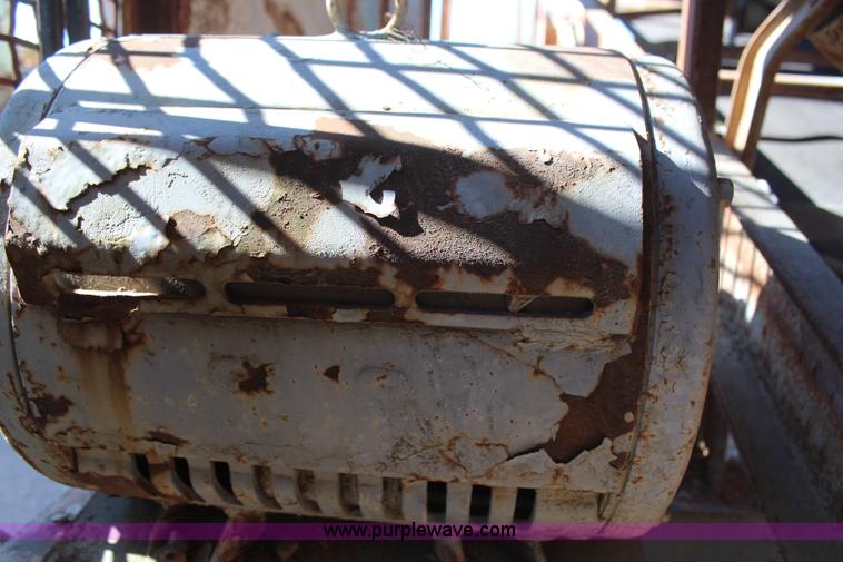 image for item H2631 Home made two deck screen