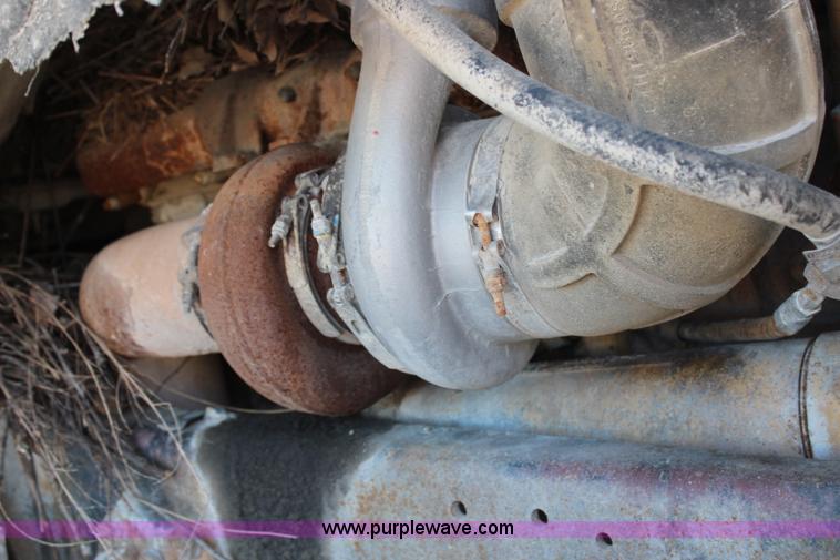 image for item H2632 1985 Ford L9000 dump truck