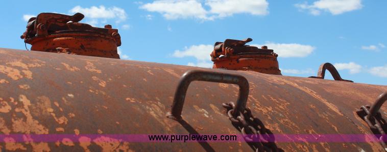 image for item H2638 1,000 gallon fuel tank on running gear