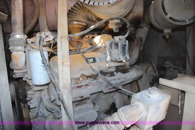 image for item H2640 Joy 750 cfm air compressor