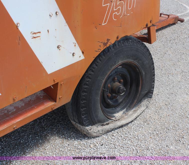 image for item H2640 Joy 750 cfm air compressor