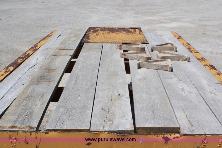 image for item H2641 1967 Load King 403LR 40 ton lowboy trailer