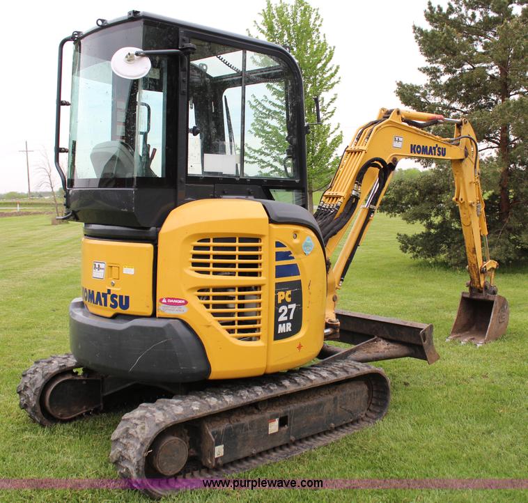 image for item H2658 2008 Komatsu PC27MR-3 mini excavator