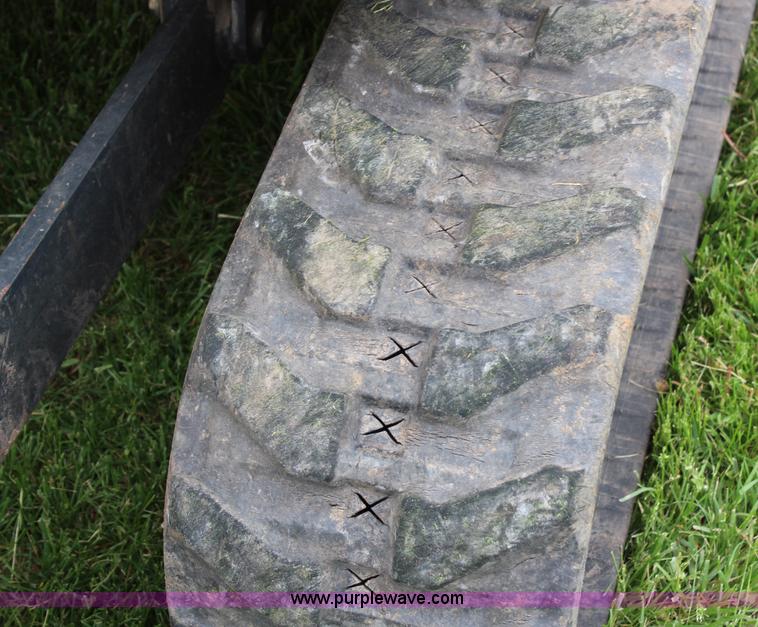 image for item H2658 2008 Komatsu PC27MR-3 mini excavator