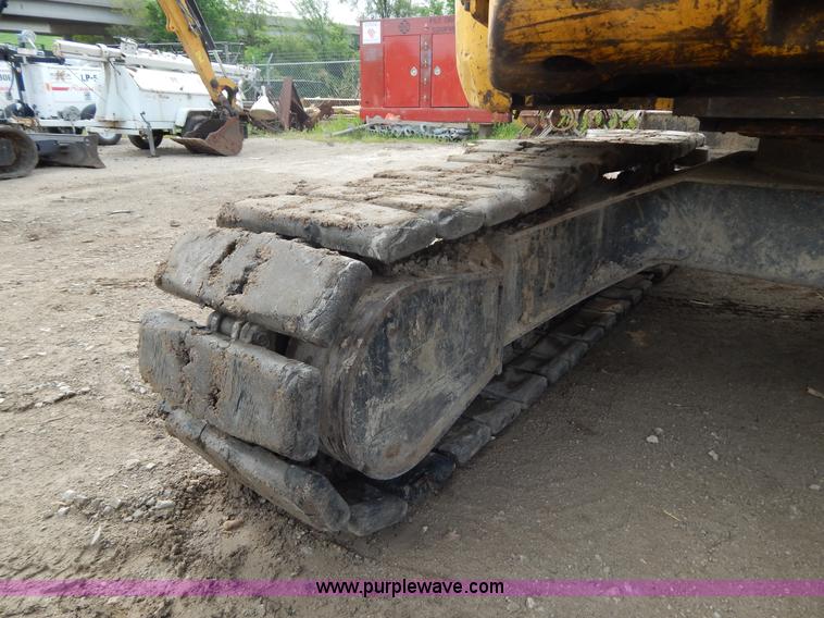 image for item H3397 2006 Komatsu PC78MR-6 mini excavator