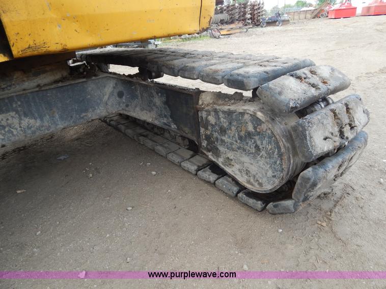 image for item H3397 2006 Komatsu PC78MR-6 mini excavator