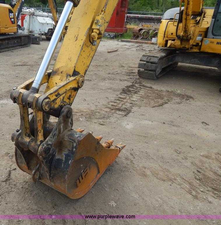 image for item H3397 2006 Komatsu PC78MR-6 mini excavator
