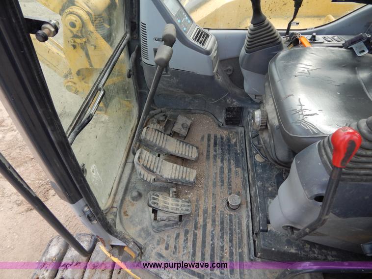 image for item H3397 2006 Komatsu PC78MR-6 mini excavator