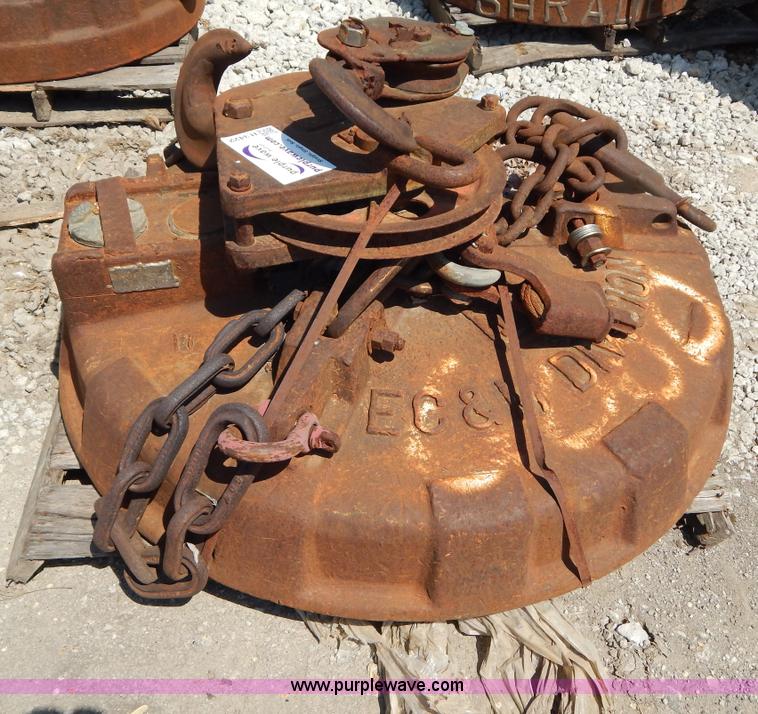 image for item H3422 EC&M 52" magnet