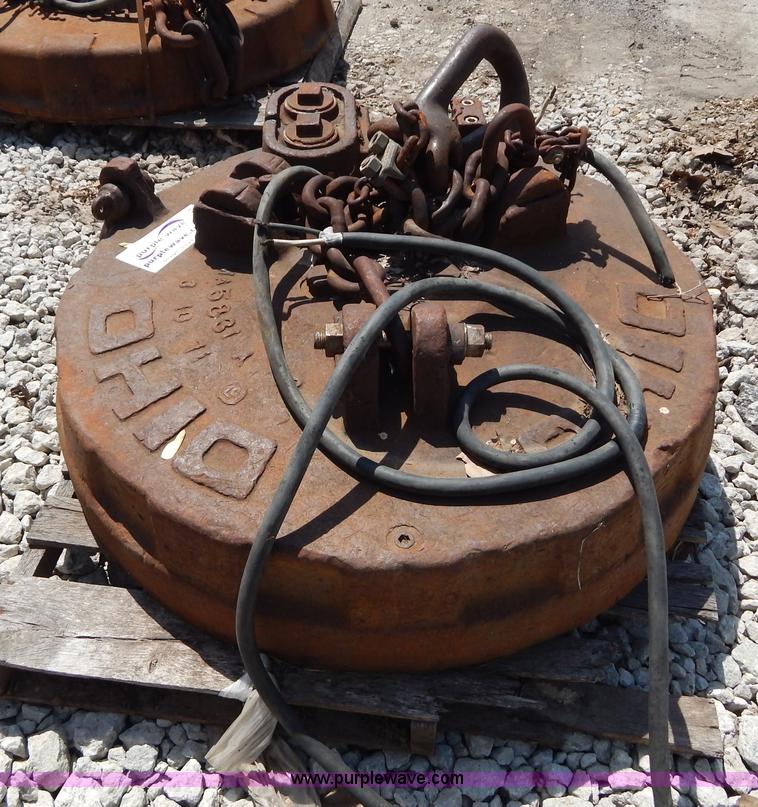 image for item H3423 Ohio 45" magnet