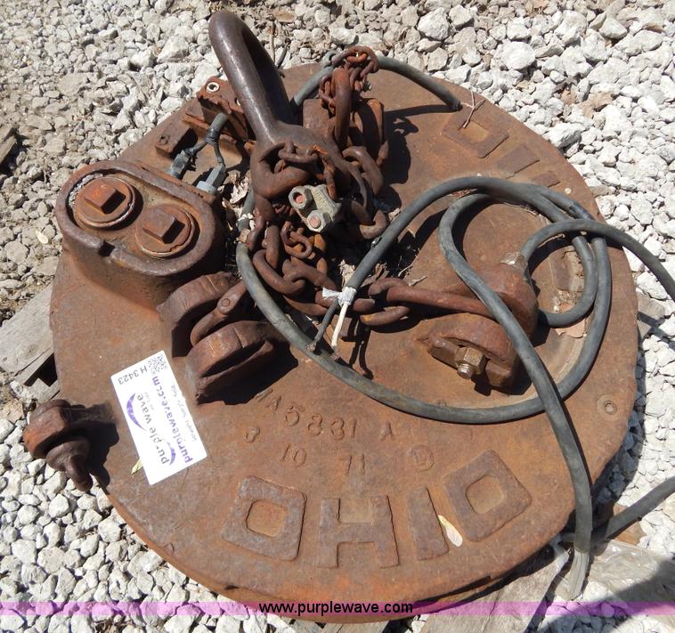 image for item H3423 Ohio 45" magnet