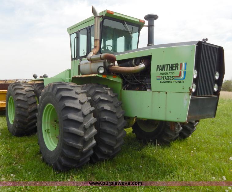 image for item H3430 1981 Steiger Panther III PTA325 4WD tractor