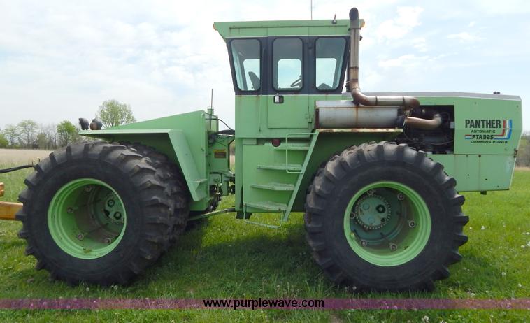 image for item H3430 1981 Steiger Panther III PTA325 4WD tractor