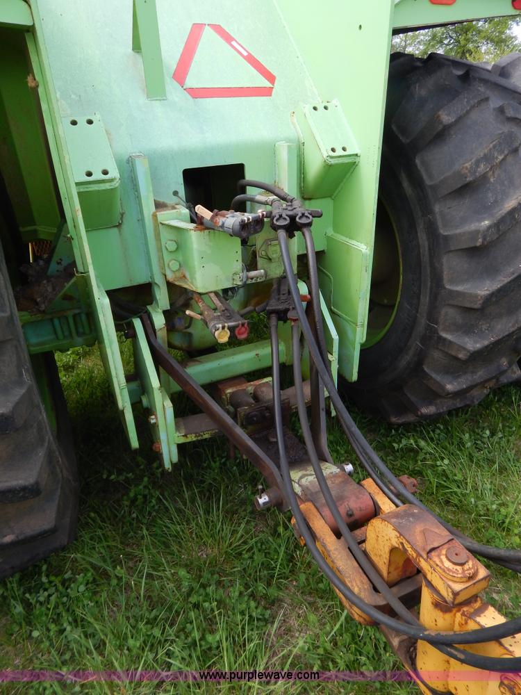 image for item H3430 1981 Steiger Panther III PTA325 4WD tractor